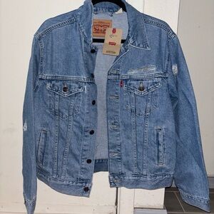 LEVI’s “Ex Boyfriend Trucker Jacket” jean jacket